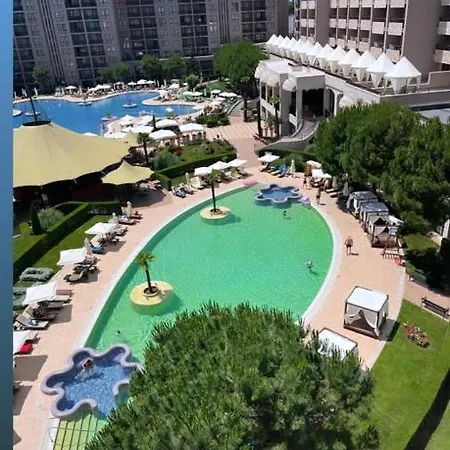 Private Apartament Vip In Royal Beach *