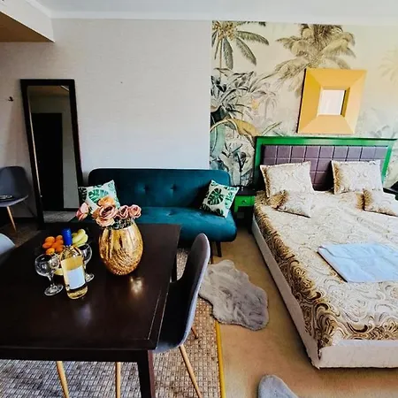 Private Apartament Vip In Royal Beach *