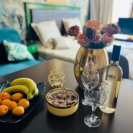 Apartment Private Apartament Vip In Royal Beach *